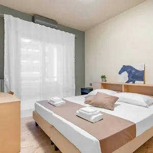 شقة فندقية Casa Da Fraschini, ميلان