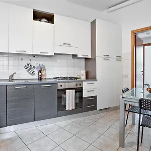 Cenisio Brilliant Flat Milano